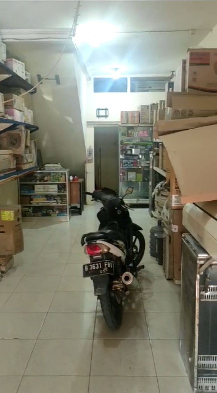 Ruko Disewakan di Komplek Ruko Roxy Jababeka Cikarang